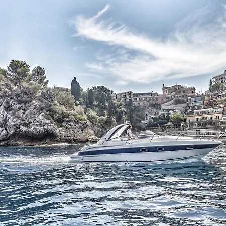 Boat Exclusive Bateau-hôtel Giardini-Naxos